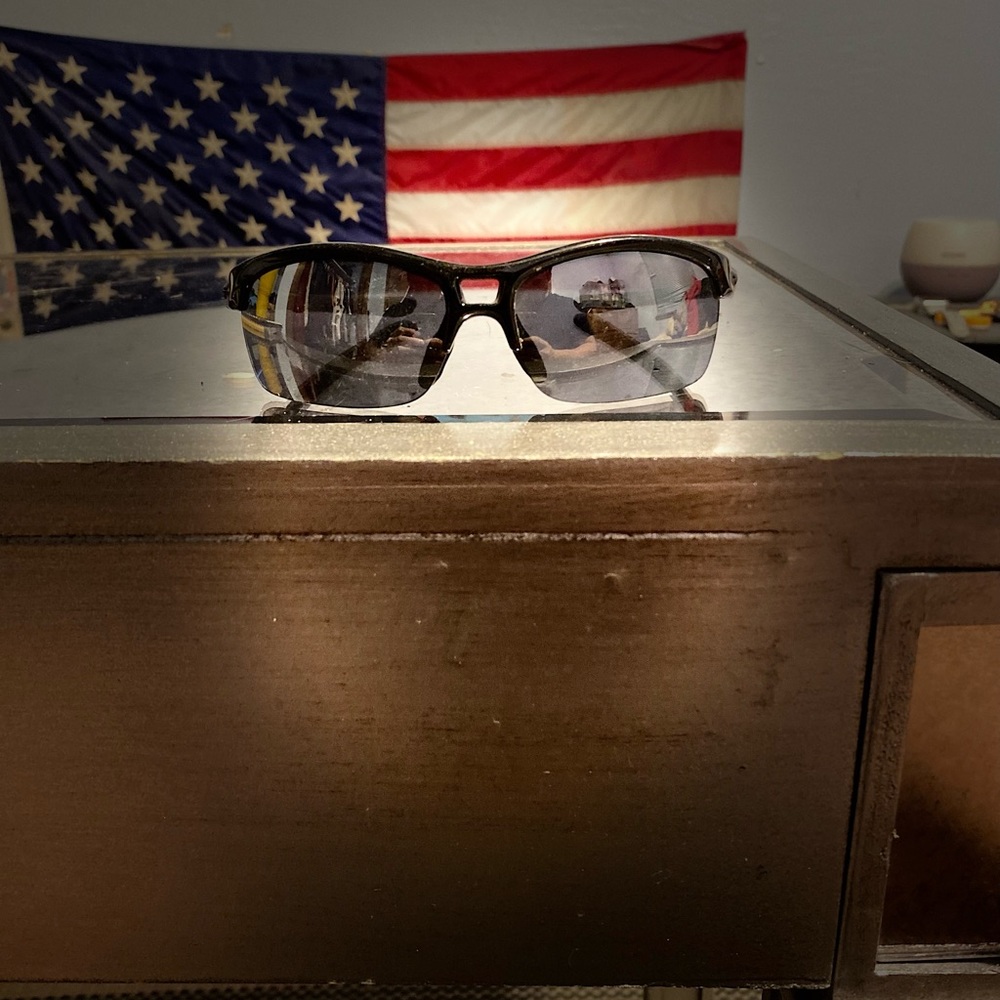 Mens oakleys